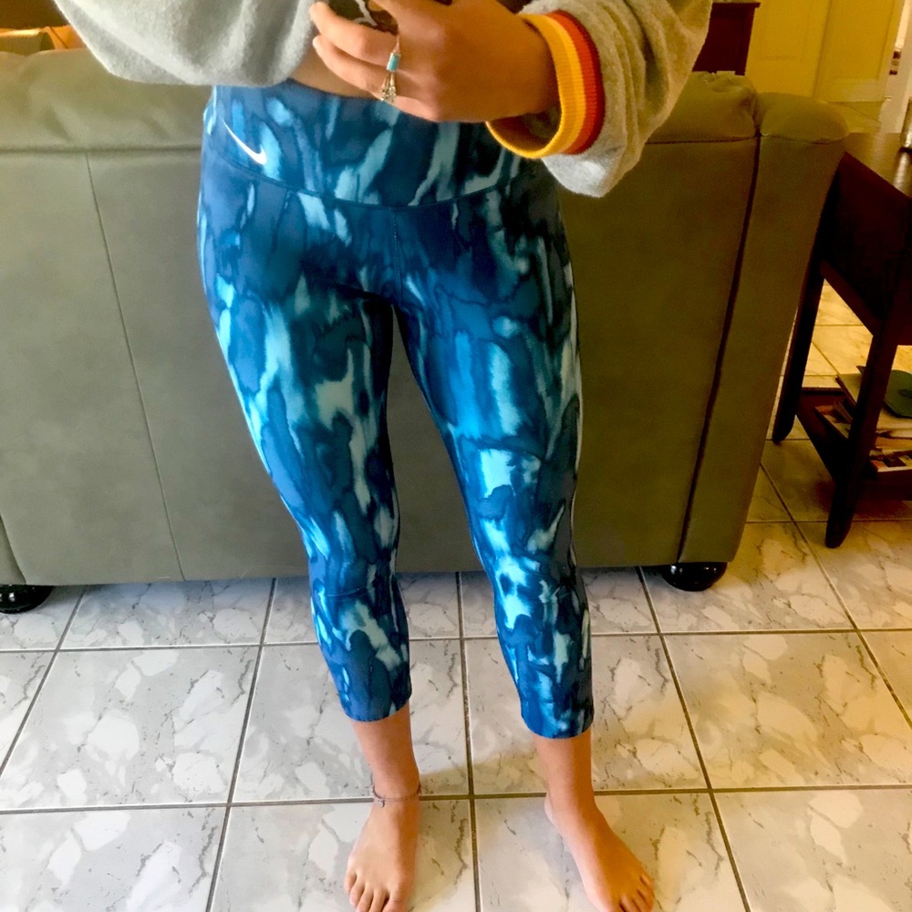 Tie dye Nike leggings!
